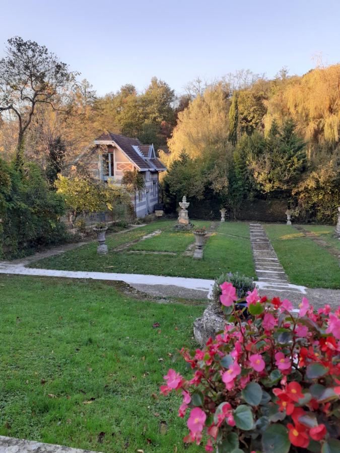 Bed and Breakfast La Fee Des Eaux Vernaison Экстерьер фото